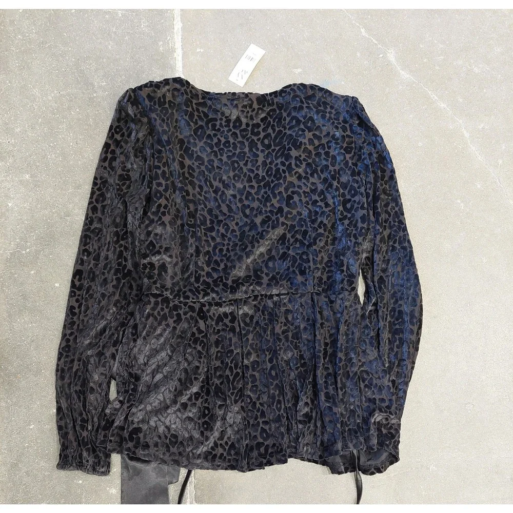 Womens N&C Black Size Small Wrap Top - Picture 2 of 5